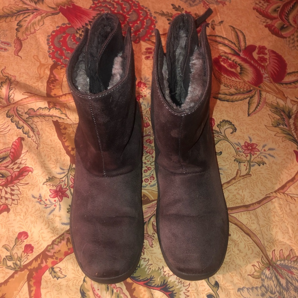 Grey winter bootie